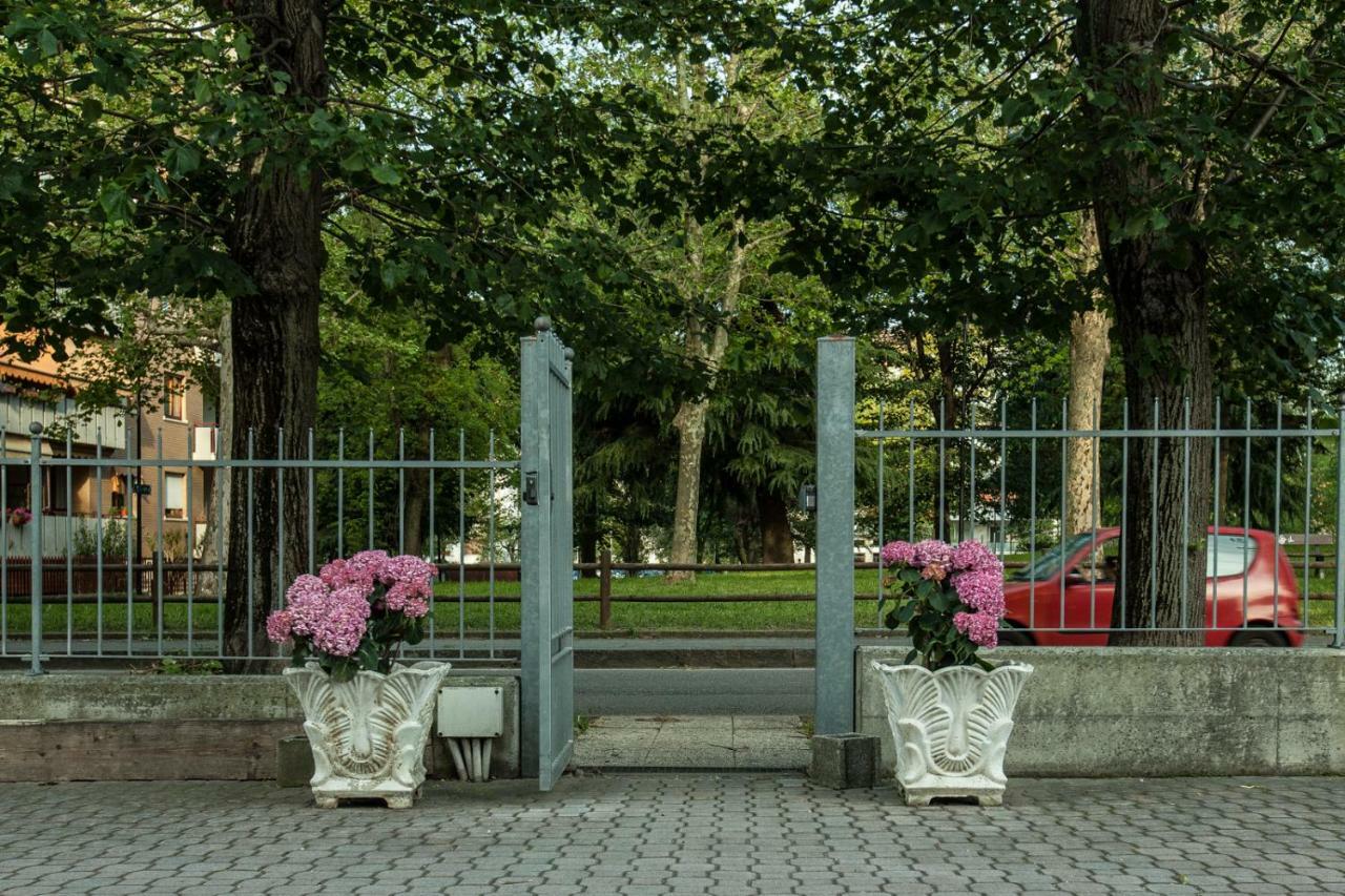 Hotel Davide Rivoli  Exterior photo